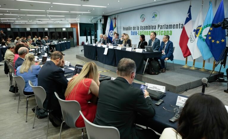 P13_Mexico_Congreso_Senado