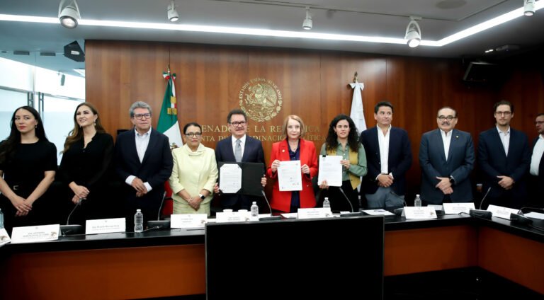 P13_Mexico_Congreso_Senado