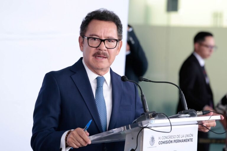 P13_Mexico_Congreso_Senado