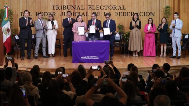 P13_Mexico_Nacional_TEPJF_SalaSuperior